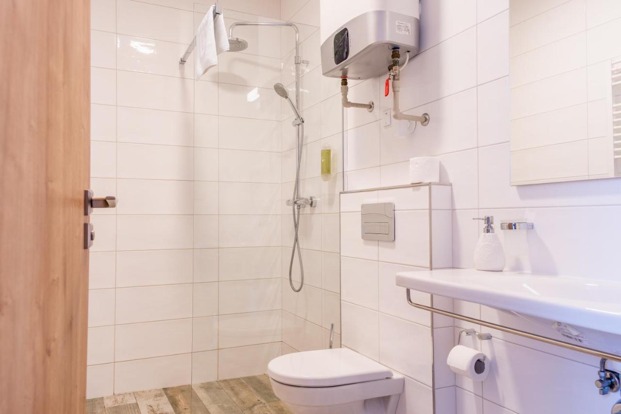 Penzion Vinarstvi Konitz Znojmo Exteriör bild