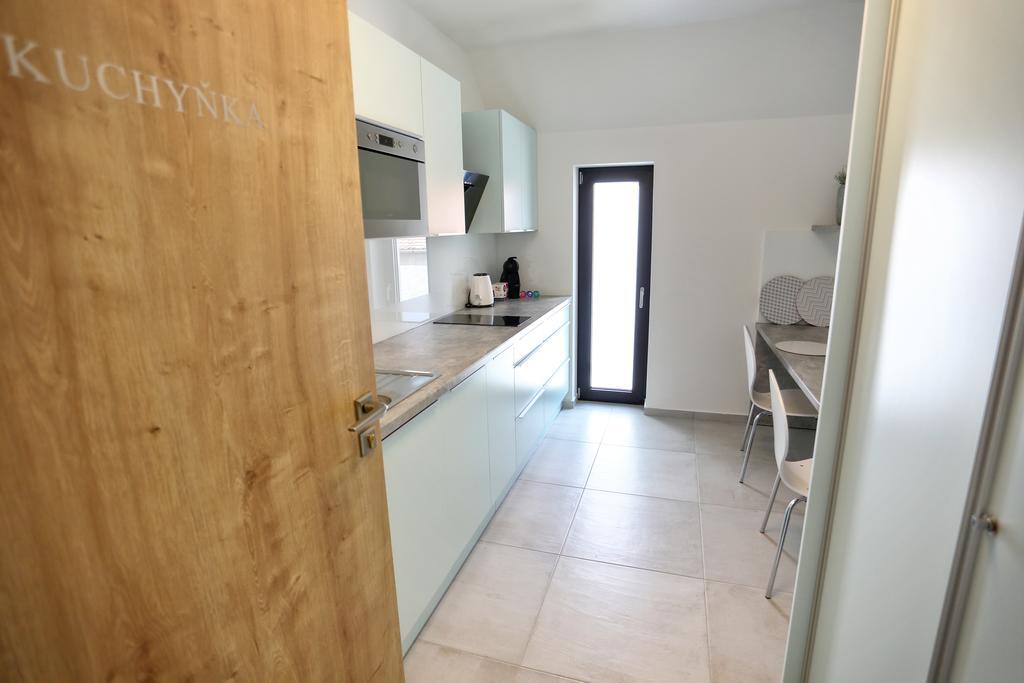 Penzion Vinarstvi Konitz Znojmo Exteriör bild